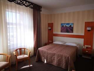 Гостиница Самбия  Зеленоградск Двухместный номер с 2 отдельными кроватями-1